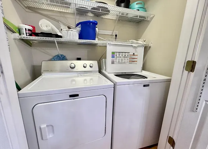 Holiday home Coastal 3br W/ Pool Access & Ev Charger | The Rookery 900 Morgan *
